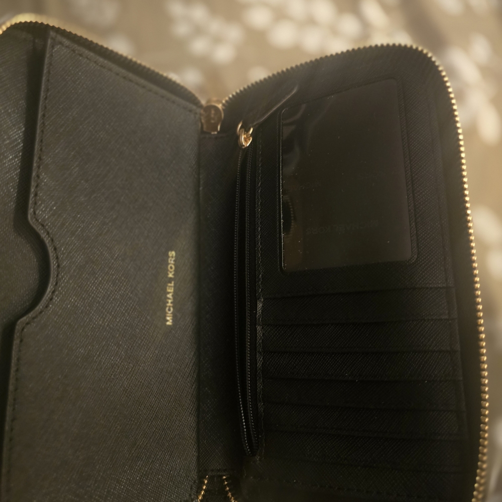 MICHAEL Michael Kors Black and Gold Wristlet - Picture 4 of 5